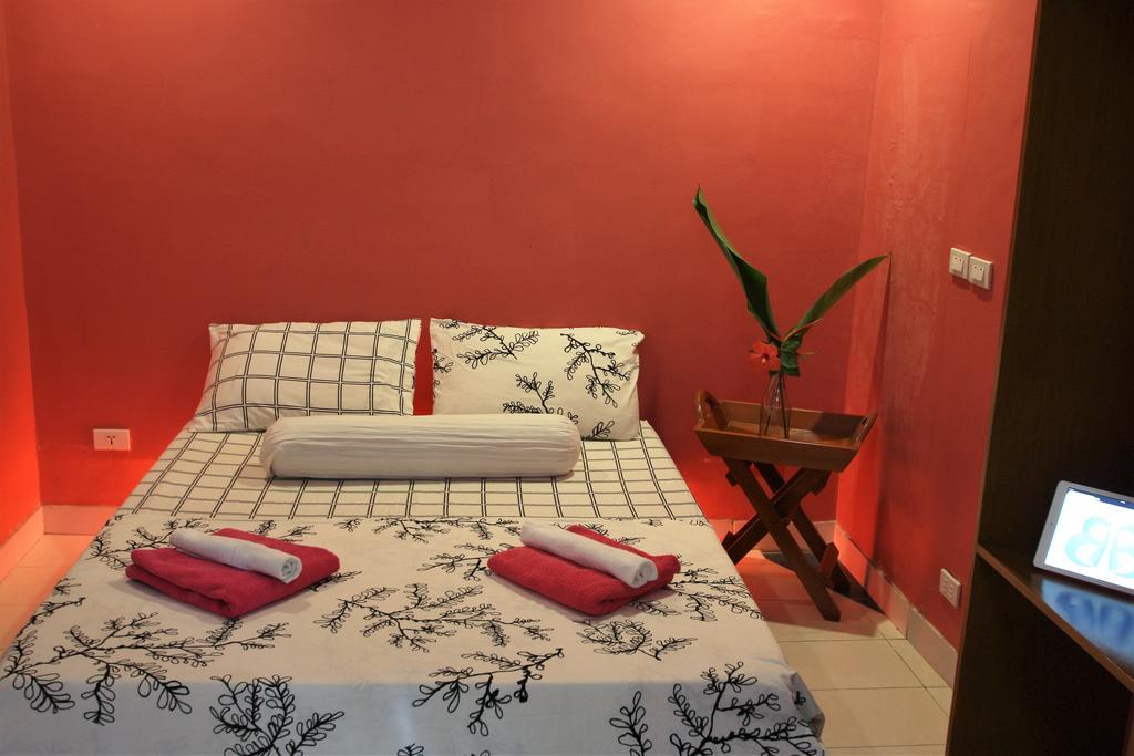 Blue Bamboo Hotel Balabag  Стая снимка